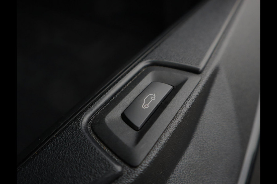 BMW X5 M Competition | Pano | Soft Close | Trekhaak | Laser | Stoelkoeling | H+K
