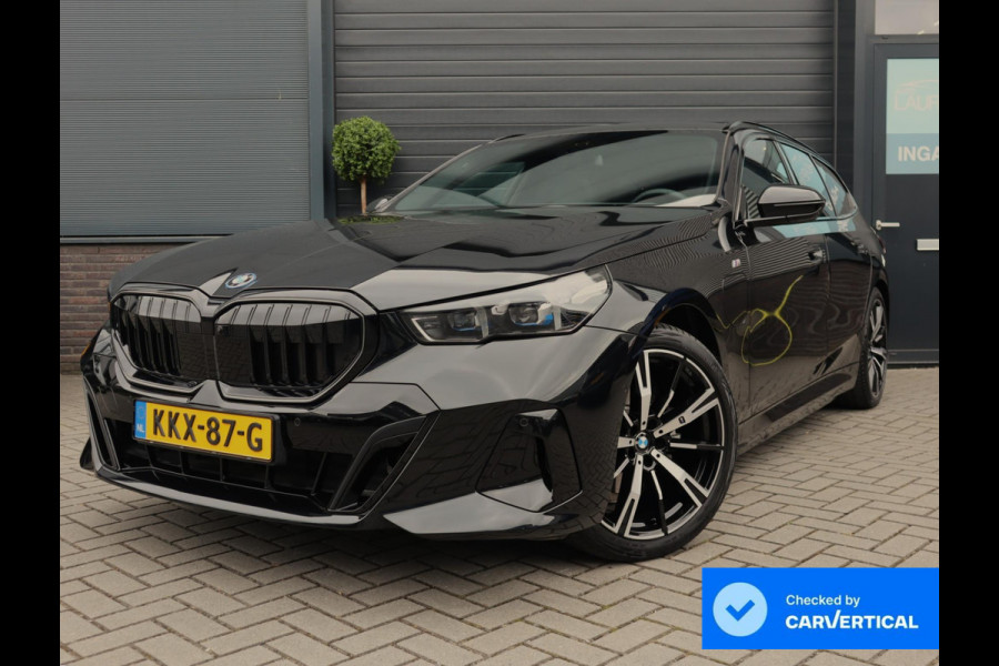 BMW 5 Serie Touring 530e xDrive M Sport | Pano | Memory | Lazer | HUD | H+K | Bomvol