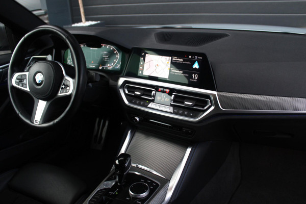 BMW 4 Serie Coupé M440i xDrive M-Sport Pro High Executive | Harman Kardon | 20 Inch | Keyless | Elektrisch verstelbare stoelen