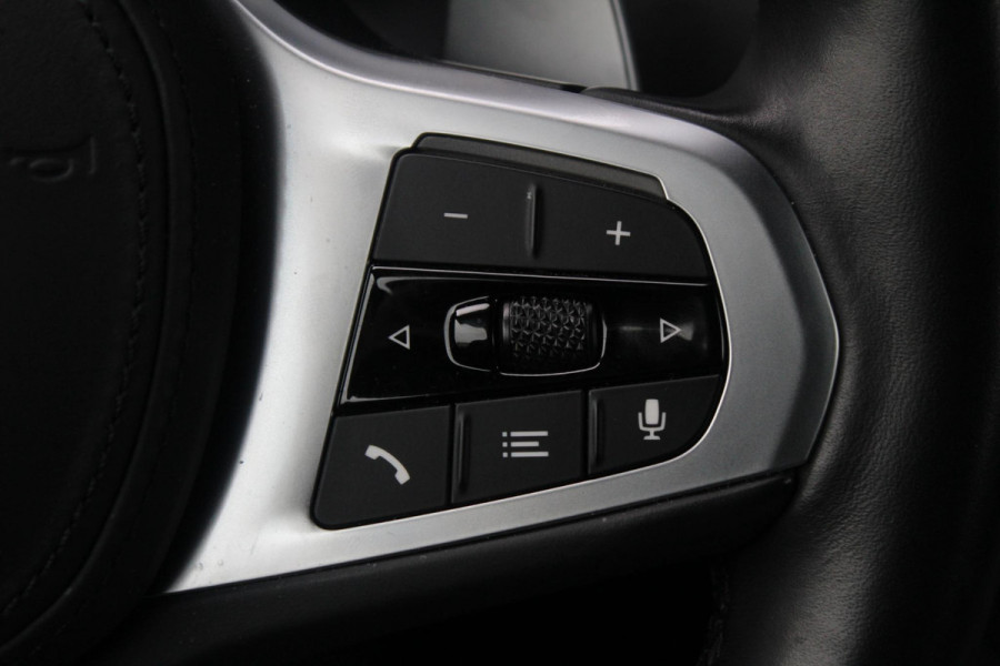 BMW 4 Serie Coupé M440i xDrive M-Sport Pro High Executive | Harman Kardon | 20 Inch | Keyless | Elektrisch verstelbare stoelen