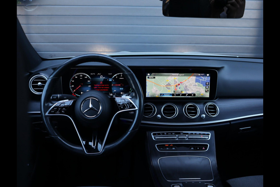 Mercedes-Benz E-Klasse 300 de AMG Line | Panoramadak | Leer | Burmester | 360 | Apple Carplay/Android Auto
