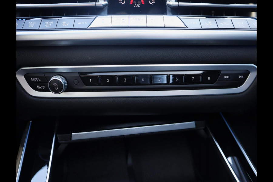 BMW X5 xDrive45e M Sport High Executive | Pano | H+K | Trekhaak | Comfort Stoelen | Co-pilot
