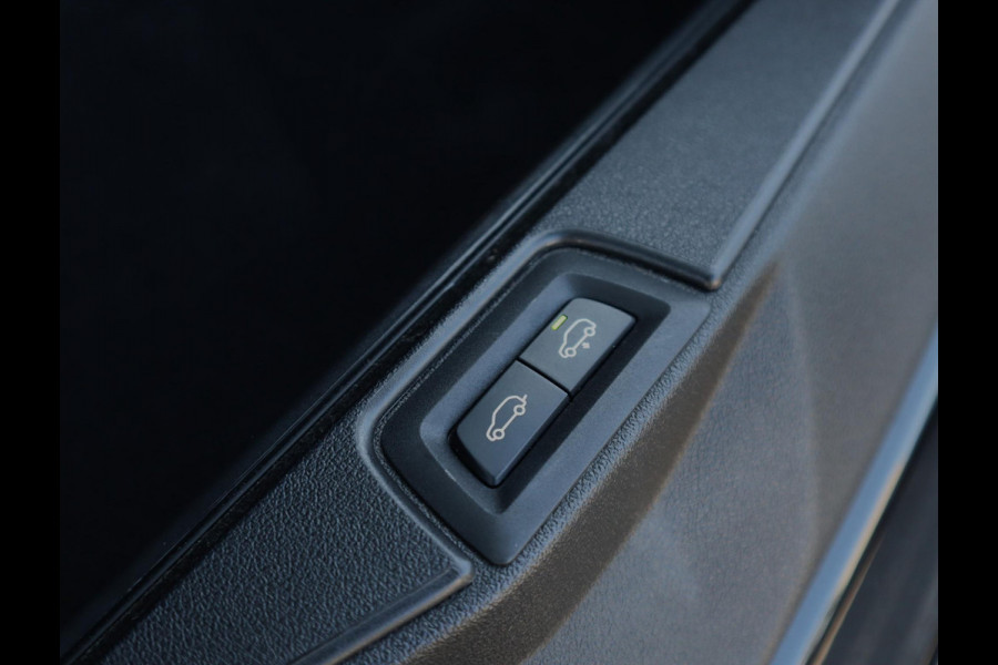 BMW X5 xDrive45e M Sport High Executive | Pano | H+K | Trekhaak | Comfort Stoelen | Co-pilot
