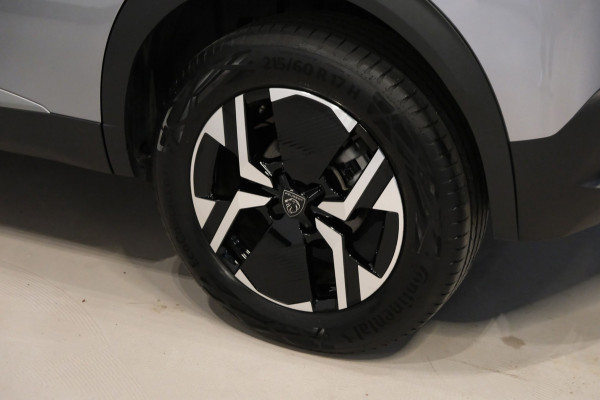Peugeot 2008 1.2 PureTech GT |6.421km UNIEK| Half Leder/Navigatie/Camera/Apple Carplay