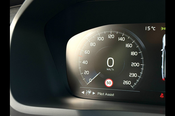 Volvo XC90 2.0 T8 Recharge AWD | Pilot Assist | Trekhaak | Camera | Dodehoek | Carplay