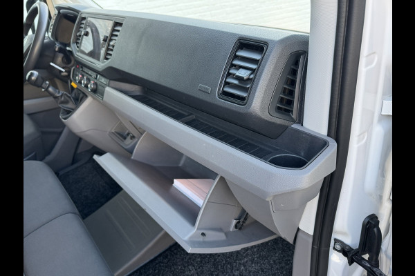 Volkswagen Crafter 35 2.0 TDI L3 DC Trendline Trekhaak 2800kg Trekgewicht Airco Cruise Carplay laadbak 2.700X 2.030