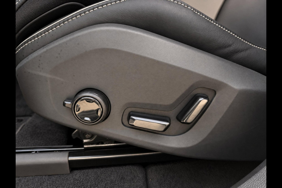 Volvo XC60 2.0 T8 Plug-in hybrid 455PK AWD Plus Black Ed. | Pano | H/K Sound | Premium Pack | Nieuw | BTW