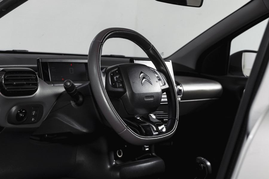 Citroën C4 Cactus 1.2 PureTech Shine 82 PK Org.NL | Cruise | PDC | Camera | NAV | ECC | LM 16" |