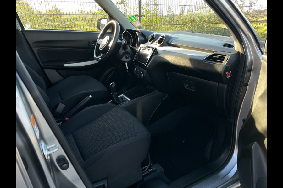 Suzuki Swift 1.2 Select | Camera | Carplay | Airco | Stoelverwarming |