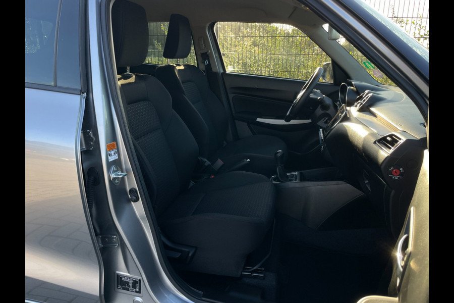 Suzuki Swift 1.2 Select | Camera | Carplay | Airco | Stoelverwarming |