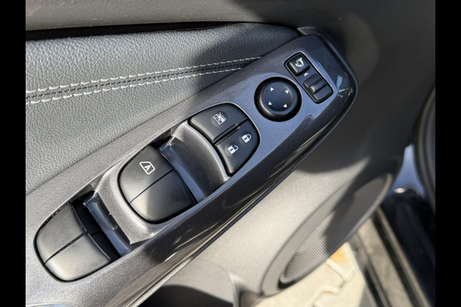 Nissan Juke BWJ 2022 | 1.0T 115PK Bns Design AUTOMAAT | LEDER/STOF | BOSE | SPORTSTOELEN | CLIMA | NAVI | STOELVERW | CARPLAY | PRIVACY GLASS |