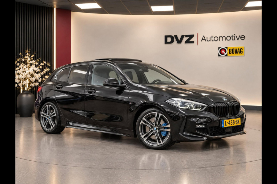 BMW 1-serie 120i High Executive | M-Sport Shadow | Pano | Leder | Ambiance