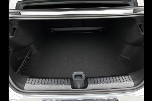 Mercedes-Benz C-Klasse 400 4MATIC Launch Edition 94 kWh | Premium pakket | Winterpakket | Nightpakket | Vast panoramadak | Burmester Surround Sound | 20” multispaakse AMG-velgen | Augmented Reality navigatie | URBAN GUARD |