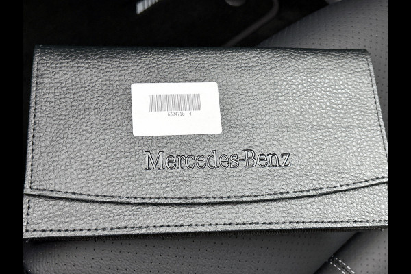 Mercedes-Benz C-Klasse 400 4MATIC Launch Edition 94 kWh | Premium pakket | Winterpakket | Nightpakket | Vast panoramadak | Burmester Surround Sound | 20” multispaakse AMG-velgen | Augmented Reality navigatie | URBAN GUARD |