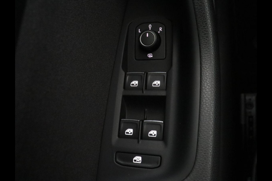 Volkswagen Passat Variant 1.4 TSI PHEV GTE Business | SOH 92,8% | Adaptive Cruise | Stoelverwarming | Massage | Camera | LED | Carplay | Climate control