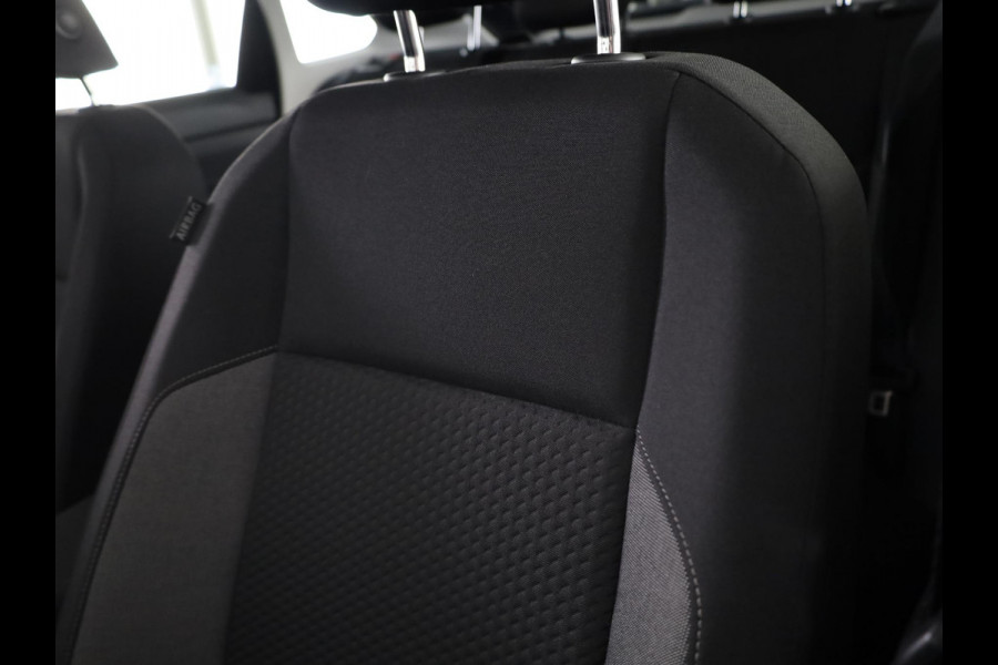 Volkswagen Taigo 1.0 TSI Life Edition 95 pk | Navigatie via App | Parkeersensoren (achter) | Achteruitrijcamera | Adaptieve cruise control | Lane assist | LED koplampen |
