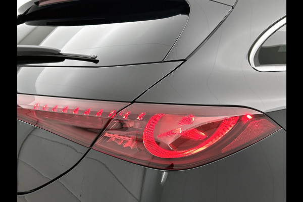 Mercedes-Benz CLA-Klasse Shooting Brake 250+ Business Solution AMG 85.5 kWh | Trekhaak | Panoramadak | Adapt. Cruise Control | Parkeerassistent | Smartphone Integratie |