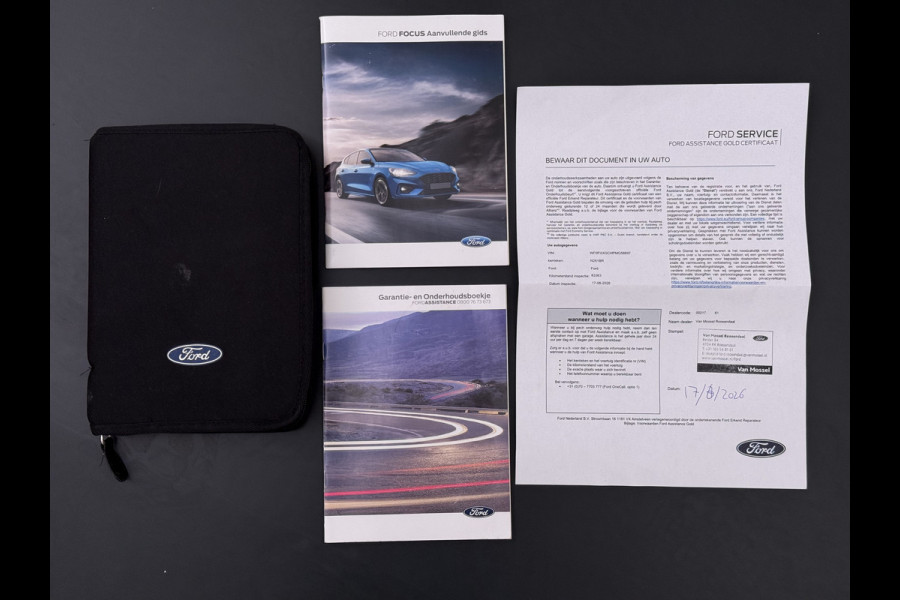 Ford FOCUS Wagon 125PK Hybrid ST Line Camera Apple Carplay Android Auto Navi Ecc Cruise Control Pdc Privacy Glas Lmv 18" Isofix DAB Lane Assist Origineel Nederlandse Auto
