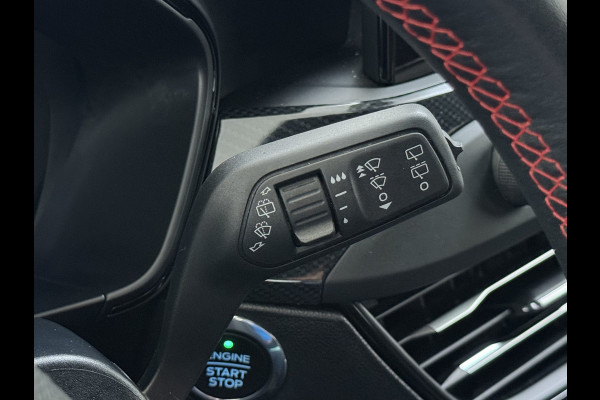 Ford FOCUS Wagon 125PK Hybrid ST Line Camera Apple Carplay Android Auto Navi Ecc Cruise Control Pdc Privacy Glas Lmv 18" Isofix DAB Lane Assist Origineel Nederlandse Auto