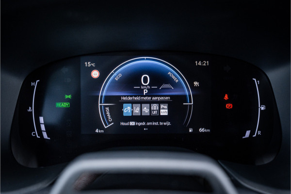 Toyota Aygo X Hybrid 115 pulse Automaat ** Stoelverwarming ** Camera ** Carplay ** Keyless