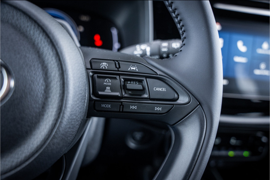 Toyota Aygo X Hybrid 115 pulse Automaat ** Stoelverwarming ** Camera ** Carplay ** Keyless