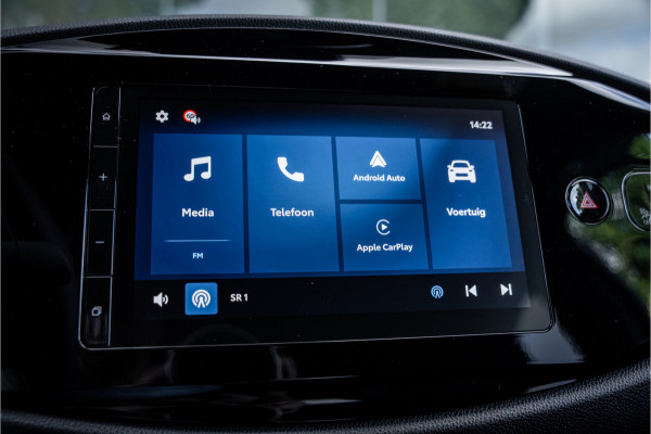 Toyota Aygo X Hybrid 115 pulse Automaat ** Stoelverwarming ** Camera ** Carplay ** Keyless
