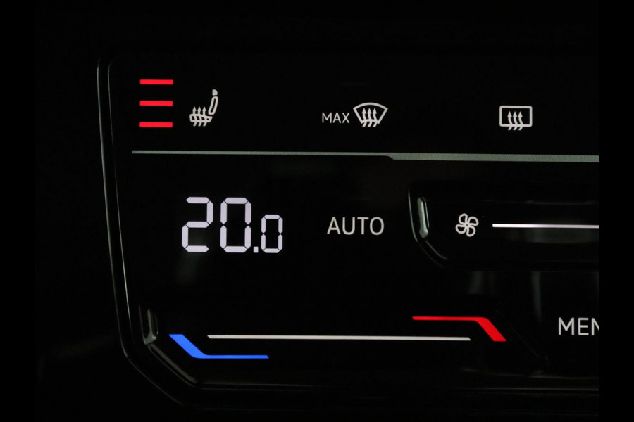 Volkswagen Passat Variant 1.4 TSI PHEV GTE Business | SOH 92,8% | Adaptive Cruise | Stoelverwarming | Massage | Camera | LED | Carplay | Climate control