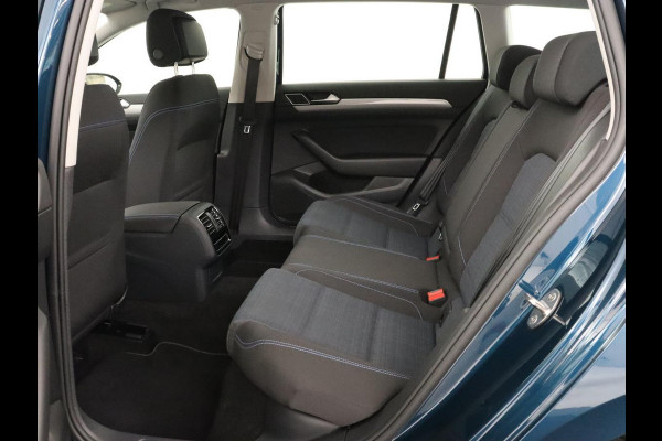 Volkswagen Passat Variant 1.4 TSI PHEV GTE Business | SOH 92,8% | Adaptive Cruise | Stoelverwarming | Massage | Camera | LED | Carplay | Climate control