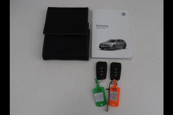 Volkswagen Passat Variant 1.4 TSI PHEV GTE Business | SOH 92,8% | Adaptive Cruise | Stoelverwarming | Massage | Camera | LED | Carplay | Climate control
