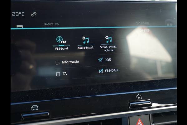 Citroën C4 X 1.2 Puretech EAT-8 Feel Pack 131pk Automaat