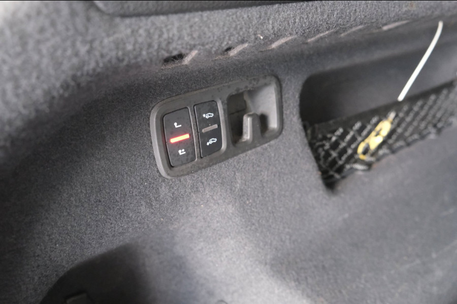Audi Q8 55 TFSI e quattro Pro Line S 2X S-Line - Airco, Cruise, Navi, Luchtvering, Carplay, PDC, Trekhaak.