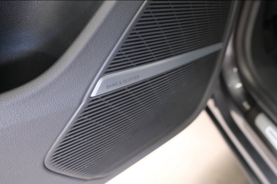 Audi Q8 55 TFSI e quattro Pro Line S 2X S-Line - Airco, Cruise, Navi, Luchtvering, Carplay, PDC, Trekhaak.