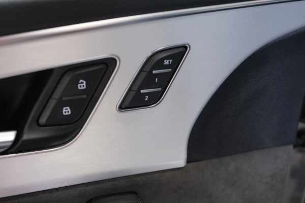 Audi Q8 55 TFSI e quattro Pro Line S 2X S-Line - Airco, Cruise, Navi, Luchtvering, Carplay, PDC, Trekhaak.
