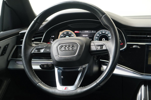 Audi Q8 55 TFSI e quattro Pro Line S 2X S-Line - Airco, Cruise, Navi, Luchtvering, Carplay, PDC, Trekhaak.