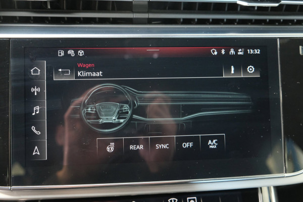 Audi Q8 55 TFSI e quattro Pro Line S 2X S-Line - Airco, Cruise, Navi, Luchtvering, Carplay, PDC, Trekhaak.