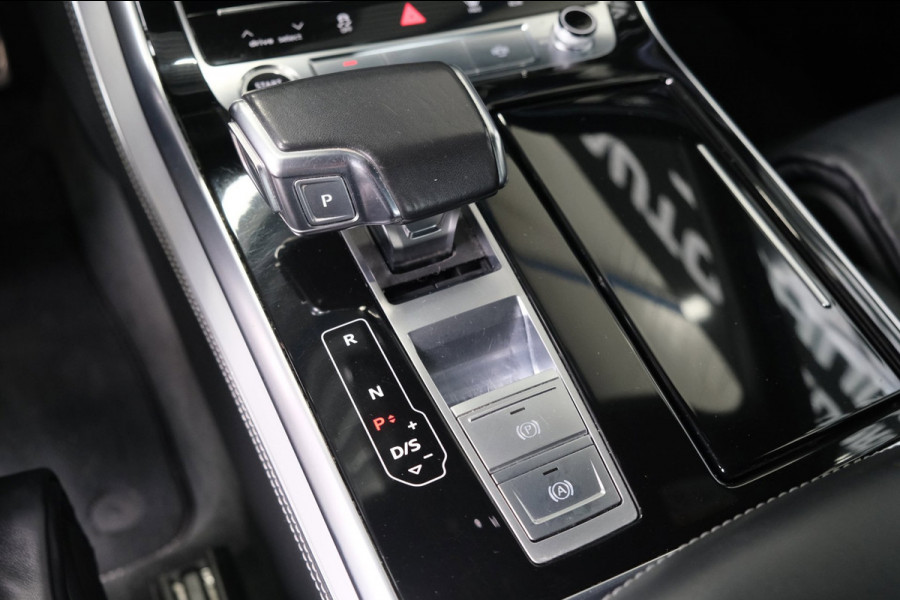 Audi Q8 55 TFSI e quattro Pro Line S 2X S-Line - Airco, Cruise, Navi, Luchtvering, Carplay, PDC, Trekhaak.