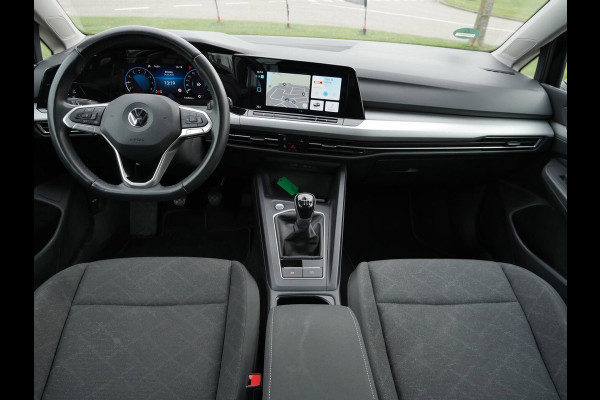 Volkswagen Golf Variant 1.0 TSI Life | Camera | Virtual | Carplay |