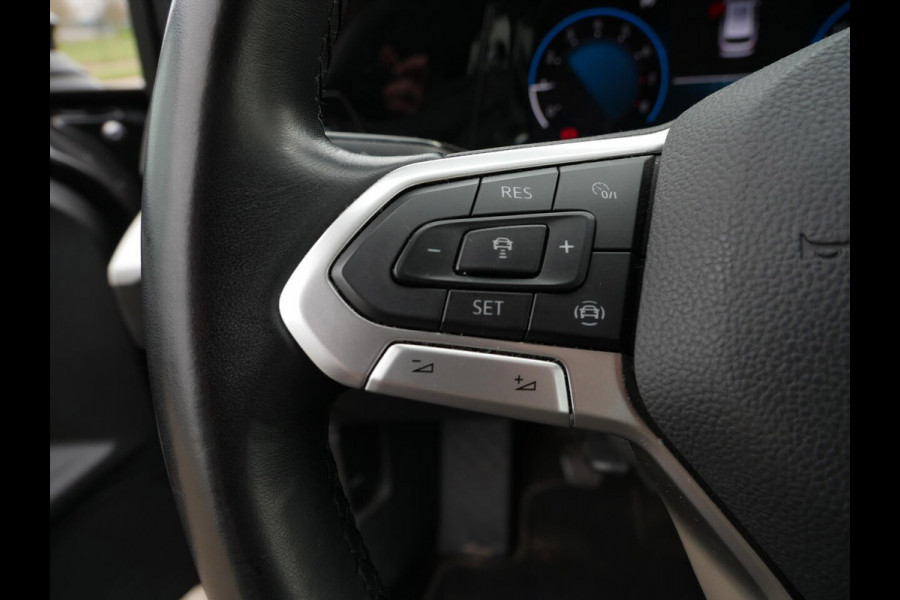 Volkswagen Golf Variant 1.0 TSI Life | Camera | Virtual | Carplay |