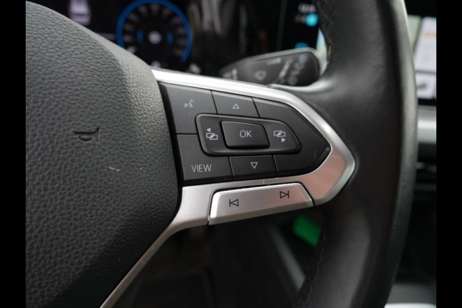 Volkswagen Golf Variant 1.0 TSI Life | Camera | Virtual | Carplay |