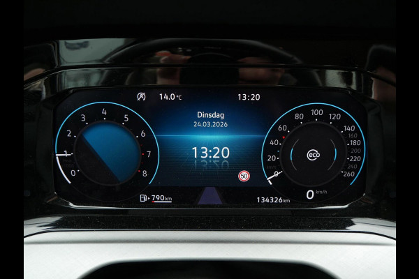 Volkswagen Golf Variant 1.0 TSI Life | Camera | Virtual | Carplay |