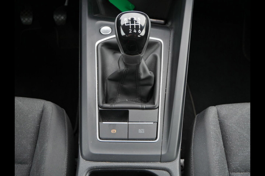 Volkswagen Golf Variant 1.0 TSI Life | Camera | Virtual | Carplay |
