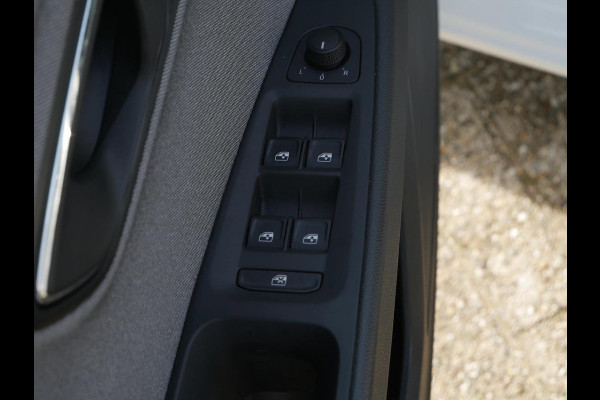 Seat Leon ST 1.0 EcoTSI Style Business Intense | Automaat | Carplay |