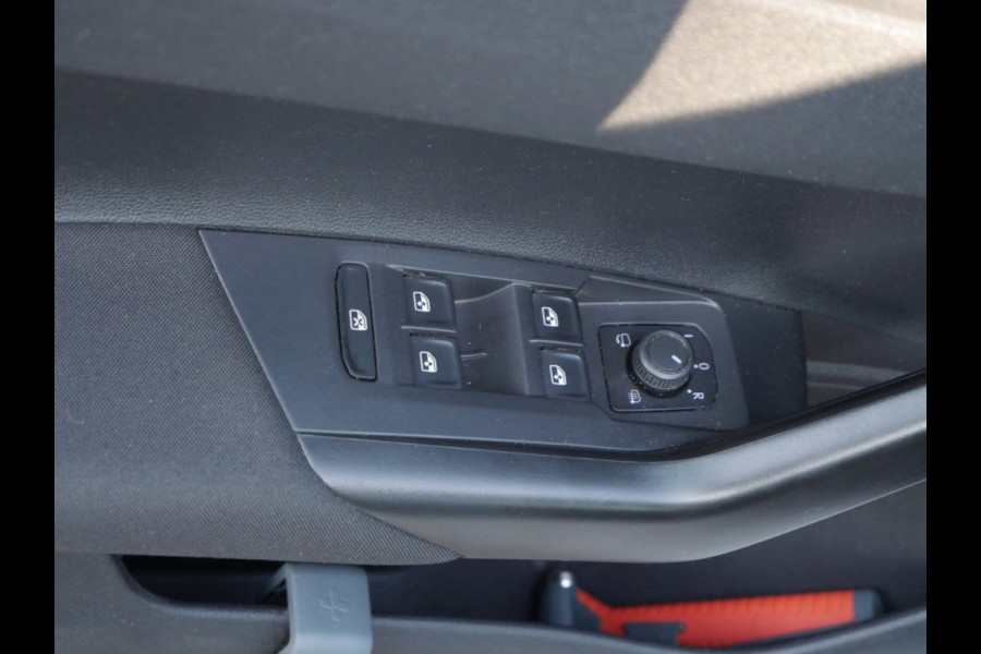 Volkswagen Polo 1.0 TSI Life Business | Stoelverw. | Carplay |