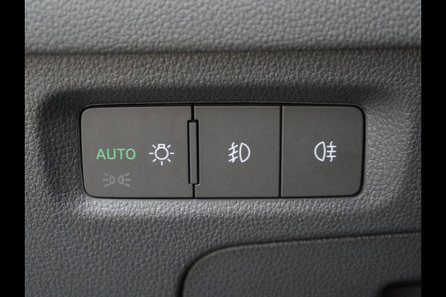 Škoda Octavia 1.0 TSI e-Tech MHEV 110pk DSG Business Edition | Stoelverwarming | Full LED