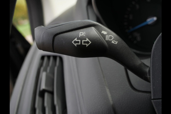 Ford FOCUS Wagon 1.0 Trend Edition Technology | Pdc | Navigatie |16"inch lichtmetaal |
