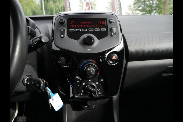 Citroën C1 1.0 VTi Feel 72PK S&S 5D Comfort | Pack Look | Airco | Privacy |