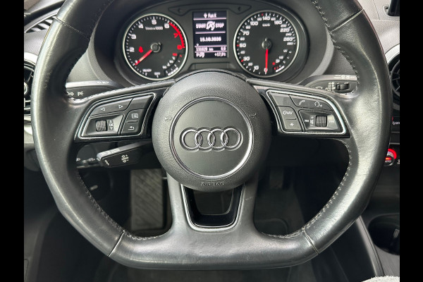 Audi A3 Sportback 35 TFSI CoD Design Automaat Navi Carplay