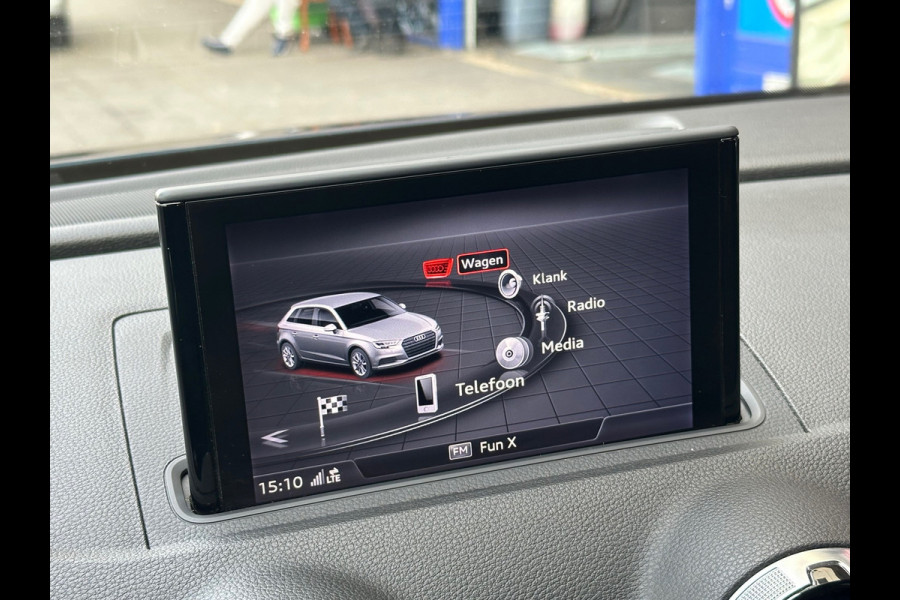 Audi A3 Sportback 35 TFSI CoD Design Automaat Navi Carplay