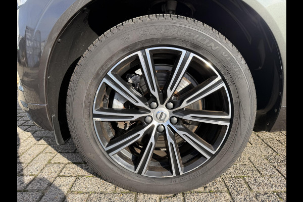 Volvo XC60 2.0 Recharge T6 AWD Inscription 19"/Panoramadak/Trekhaak/Leder + memory/Adaptieve cruise/Stoel + stuurverwarming/360 camera/Keyless/Dodehoek/Apple Carplay & Android Auto
