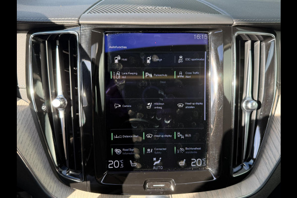 Volvo XC60 2.0 Recharge T6 AWD Inscription 19"/Panoramadak/Trekhaak/Leder + memory/Adaptieve cruise/Stoel + stuurverwarming/360 camera/Keyless/Dodehoek/Apple Carplay & Android Auto